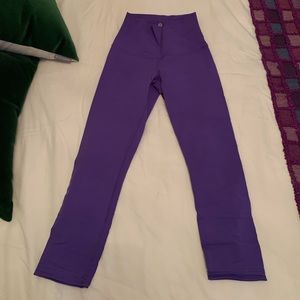 Lululemon purple crop leggings